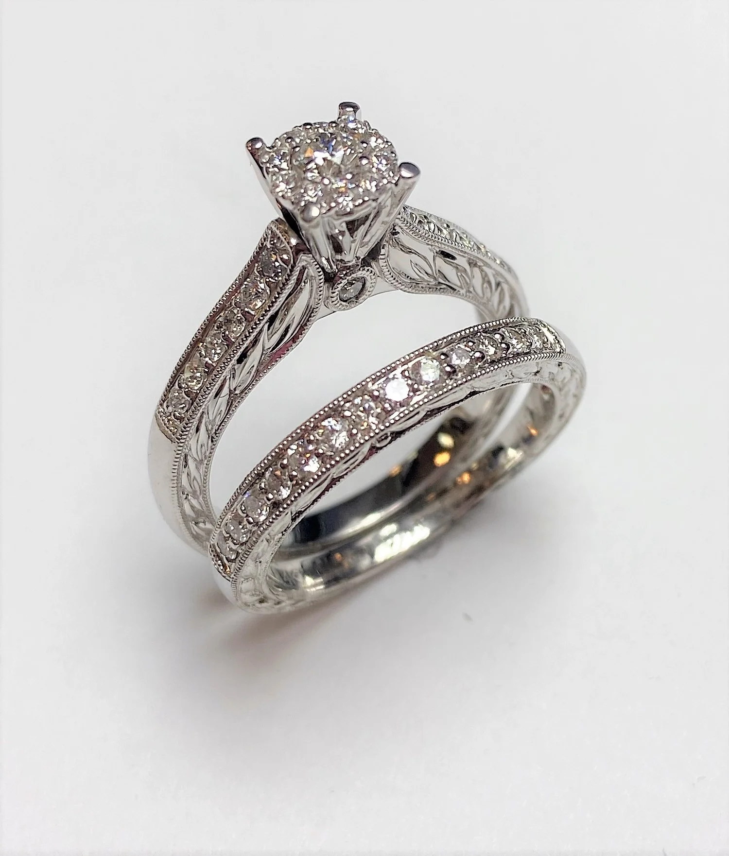 Vintage-Inspired Diamond Engagement Ring Set