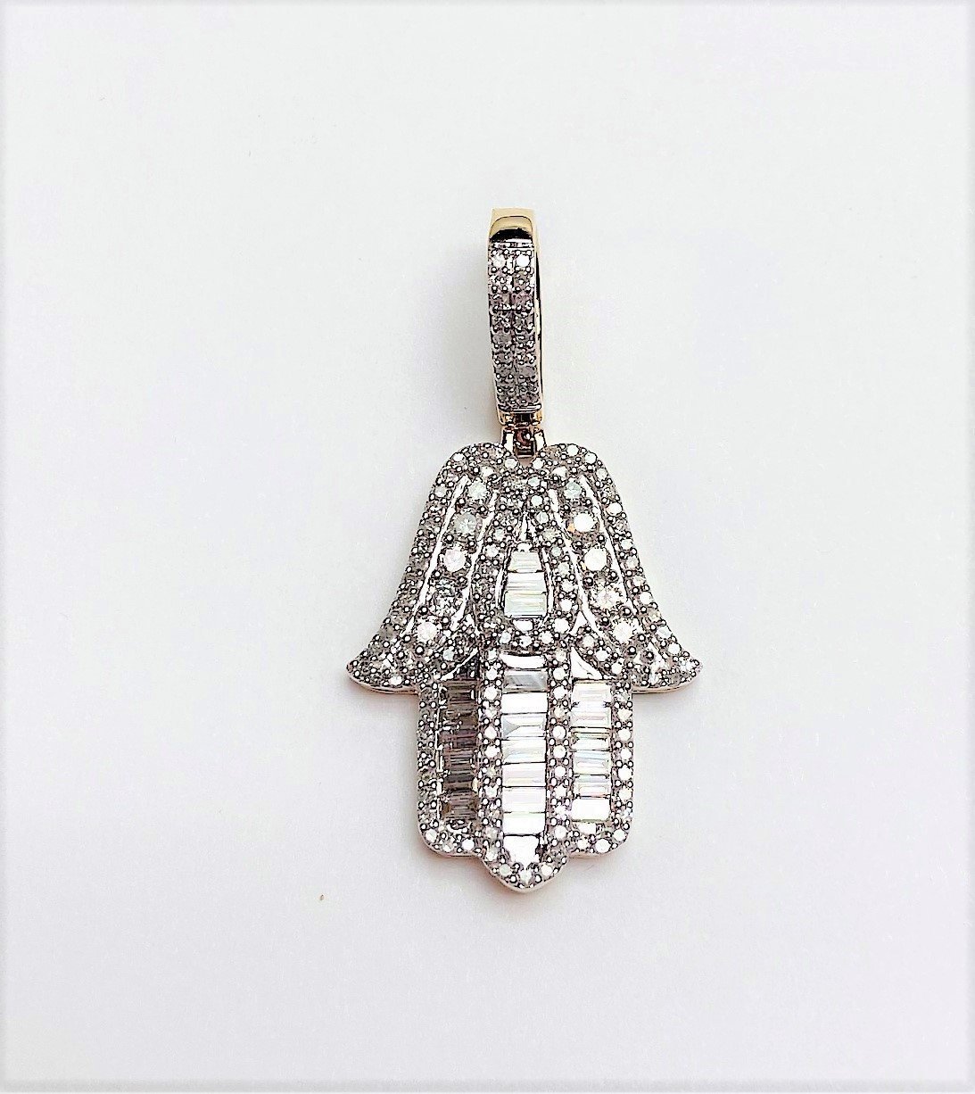 Diamond Baguette & Round Cut Hamsa Hand Pendant in Yellow Gold